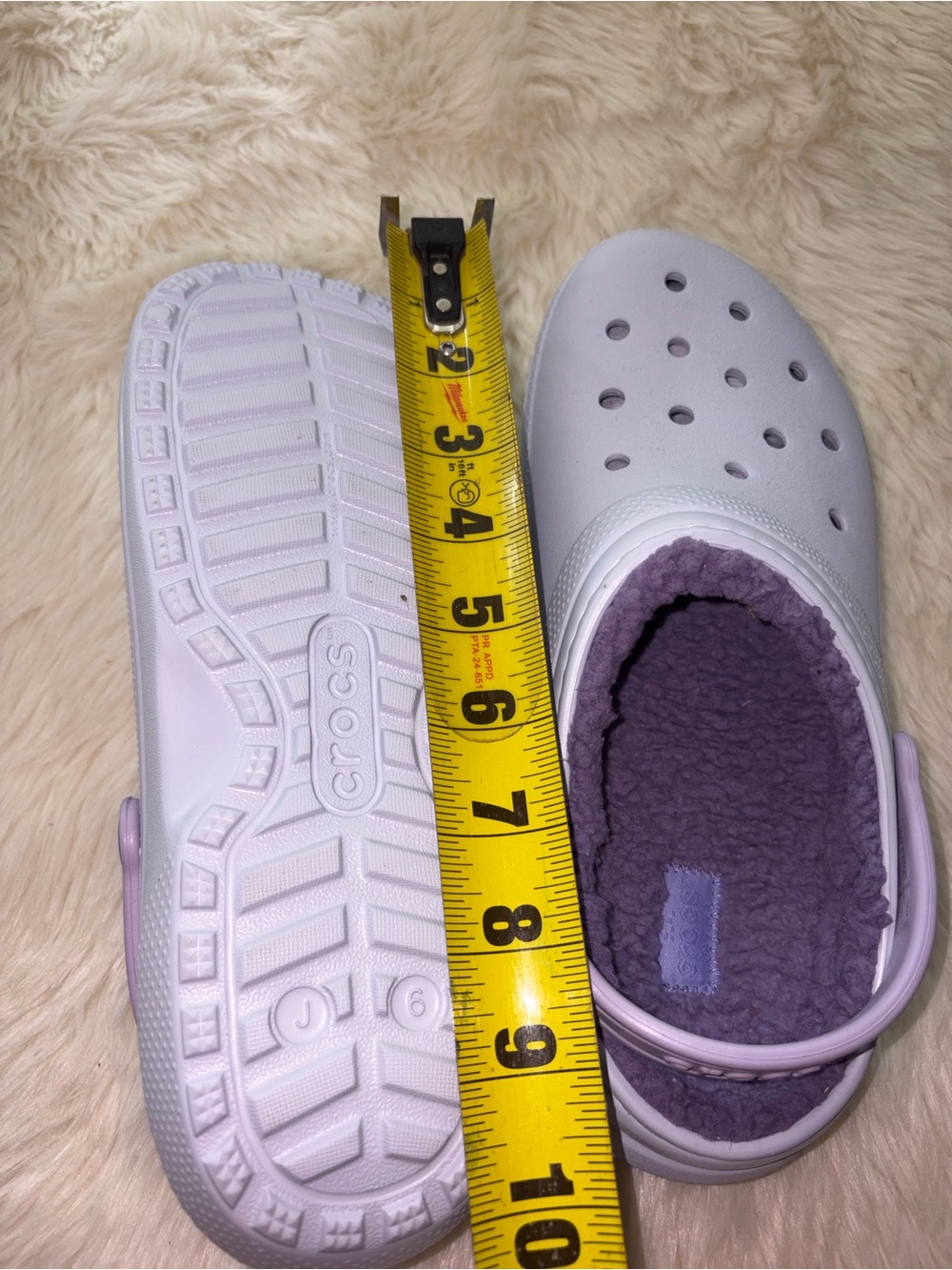 Crocs - Picture 2 of 4